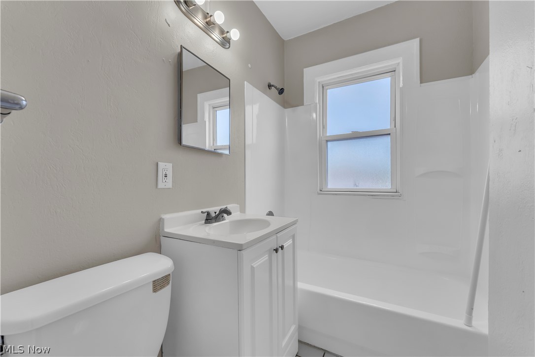 4657 Warner Road Garfield Heights OH 44125