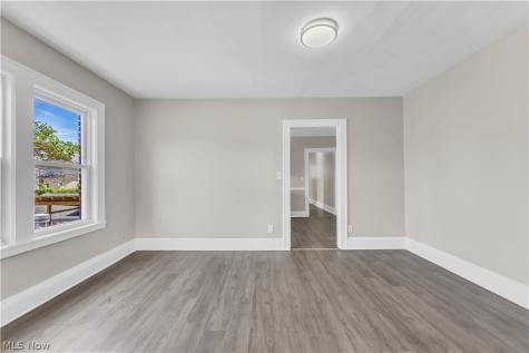 4657 Warner Road Garfield Heights OH 44125