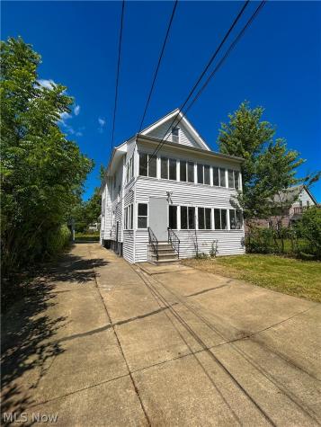 3415 E 113th Street Cleveland OH 44104