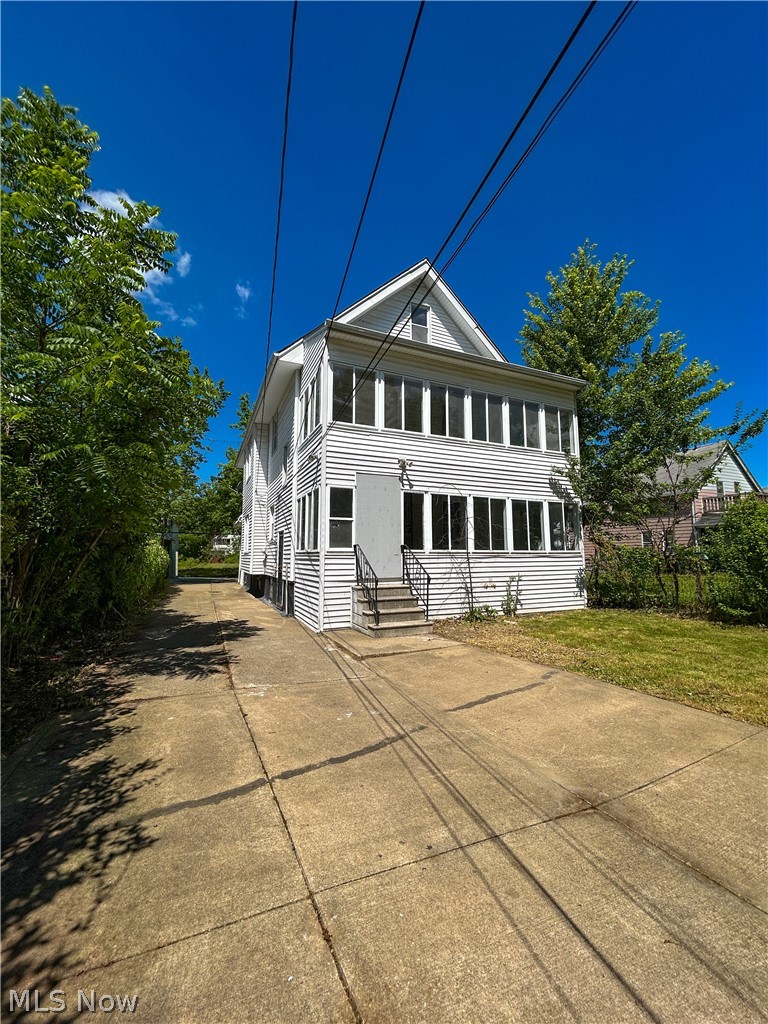 3415 E 113th Street Cleveland OH 44104