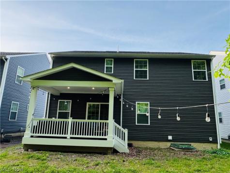 6227 Krystina Run Lorain OH 44053
