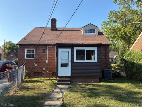 1211 Tuxedo Avenue Parma OH 44134
