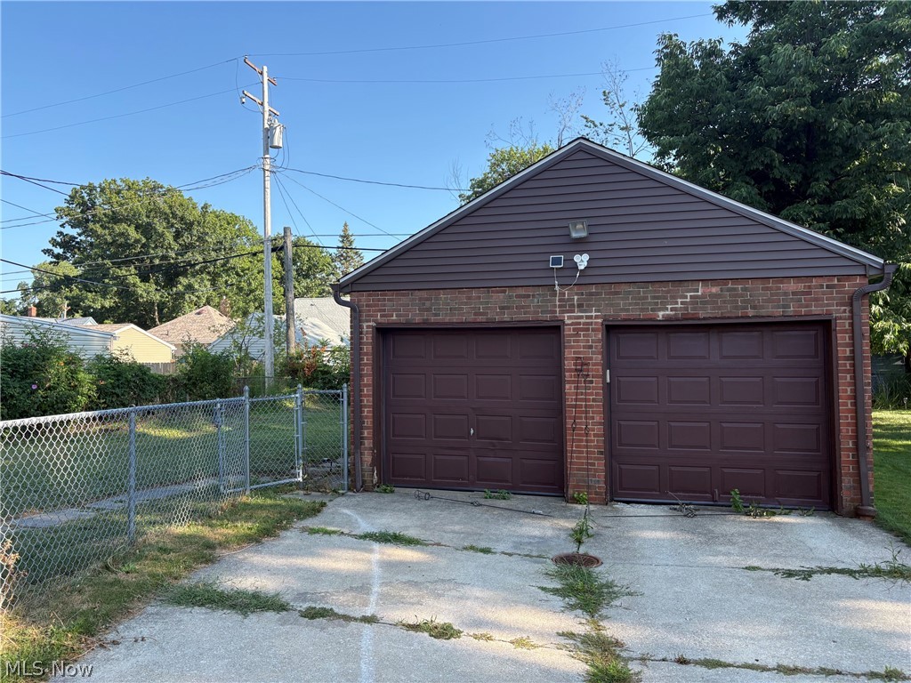 1211 Tuxedo Avenue Parma OH 44134
