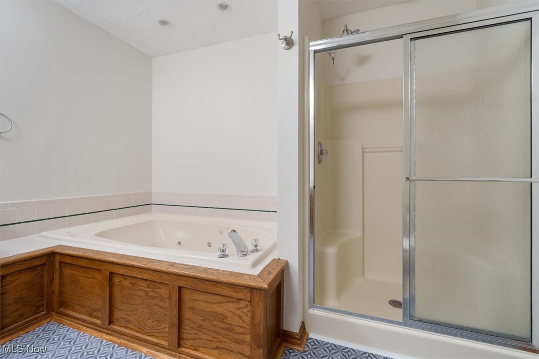 4286 Springvale Circle Avon OH 44011