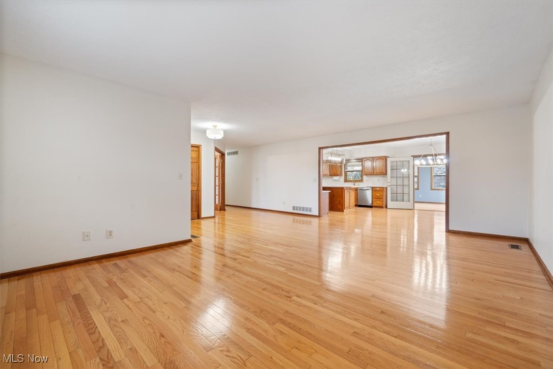 4286 Springvale Circle Avon OH 44011