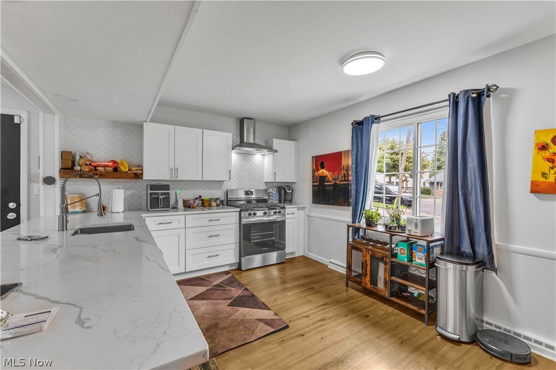 607 Castle Boulevard Akron OH 44313