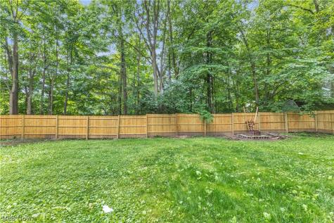 607 Castle Boulevard Akron OH 44313