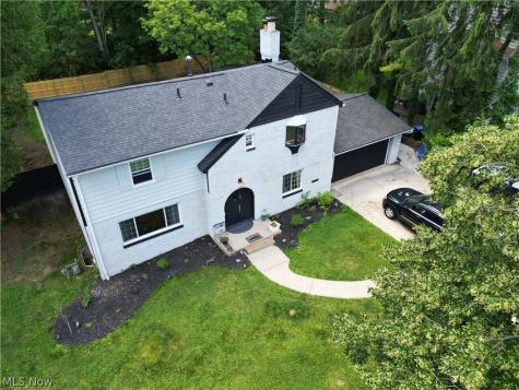 607 Castle Boulevard Akron OH 44313