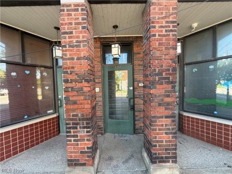 317 E 156th Street Cleveland OH 44110