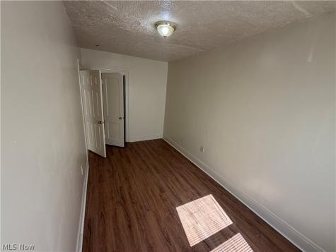 317 E 156th Street Cleveland OH 44110