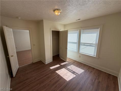 317 E 156th Street Cleveland OH 44110