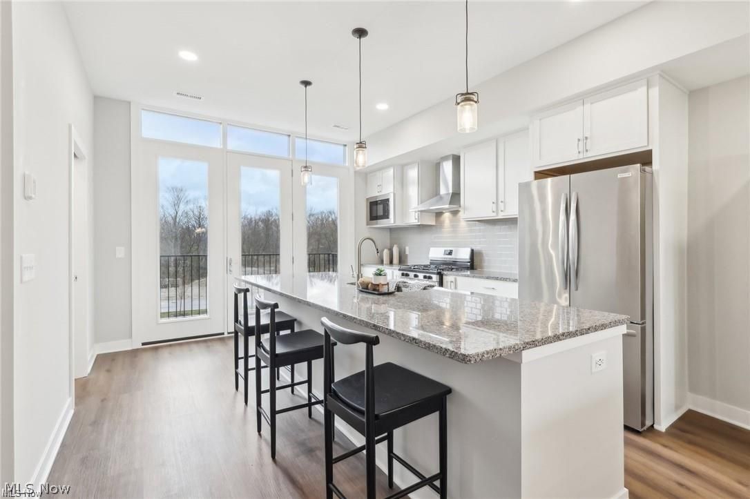 11214 N Park Place Cleveland OH 44106