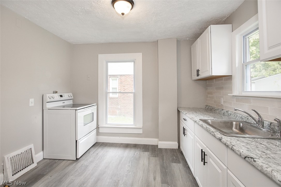 1255 Superior Avenue Akron OH 44307