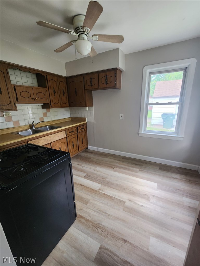 25801 Forestview Avenue Euclid OH 44132