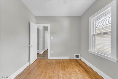 3904 W 18th Street Cleveland OH 44109