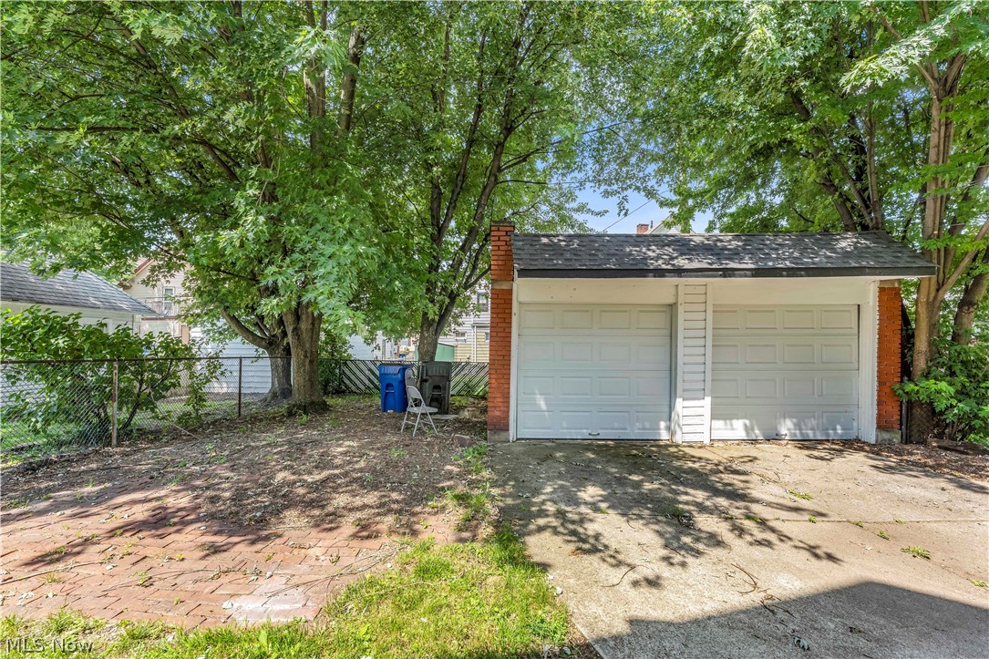 3904 W 18th Street Cleveland OH 44109