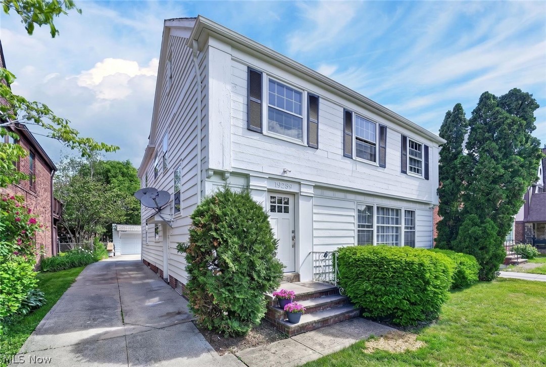 19239 Winslow Road Shaker Heights OH 44122
