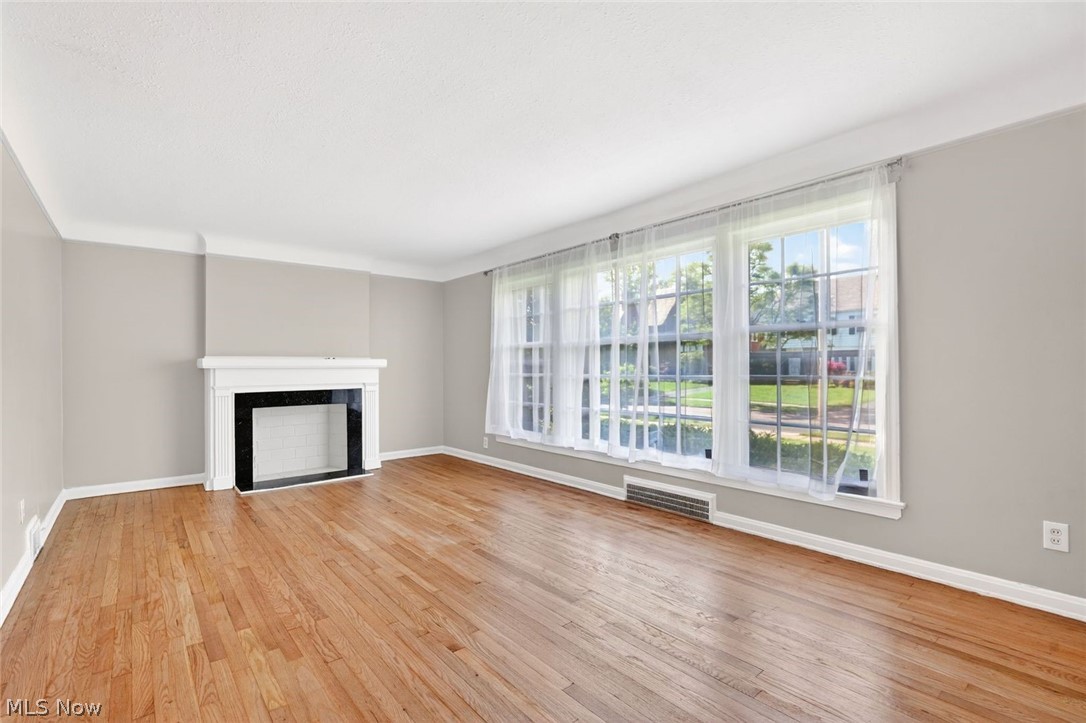 19239 Winslow Road Shaker Heights OH 44122
