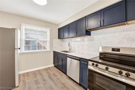 19239 Winslow Road Shaker Heights OH 44122