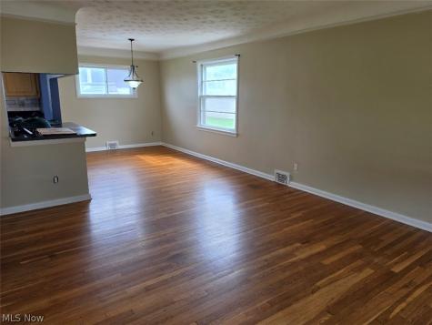 1371 W Miner Road Mayfield Heights OH 44124