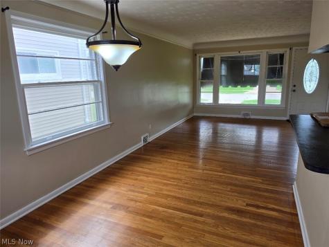 1371 W Miner Road Mayfield Heights OH 44124