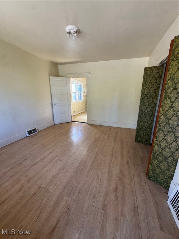 3660 E 76th Street Cleveland OH 44105