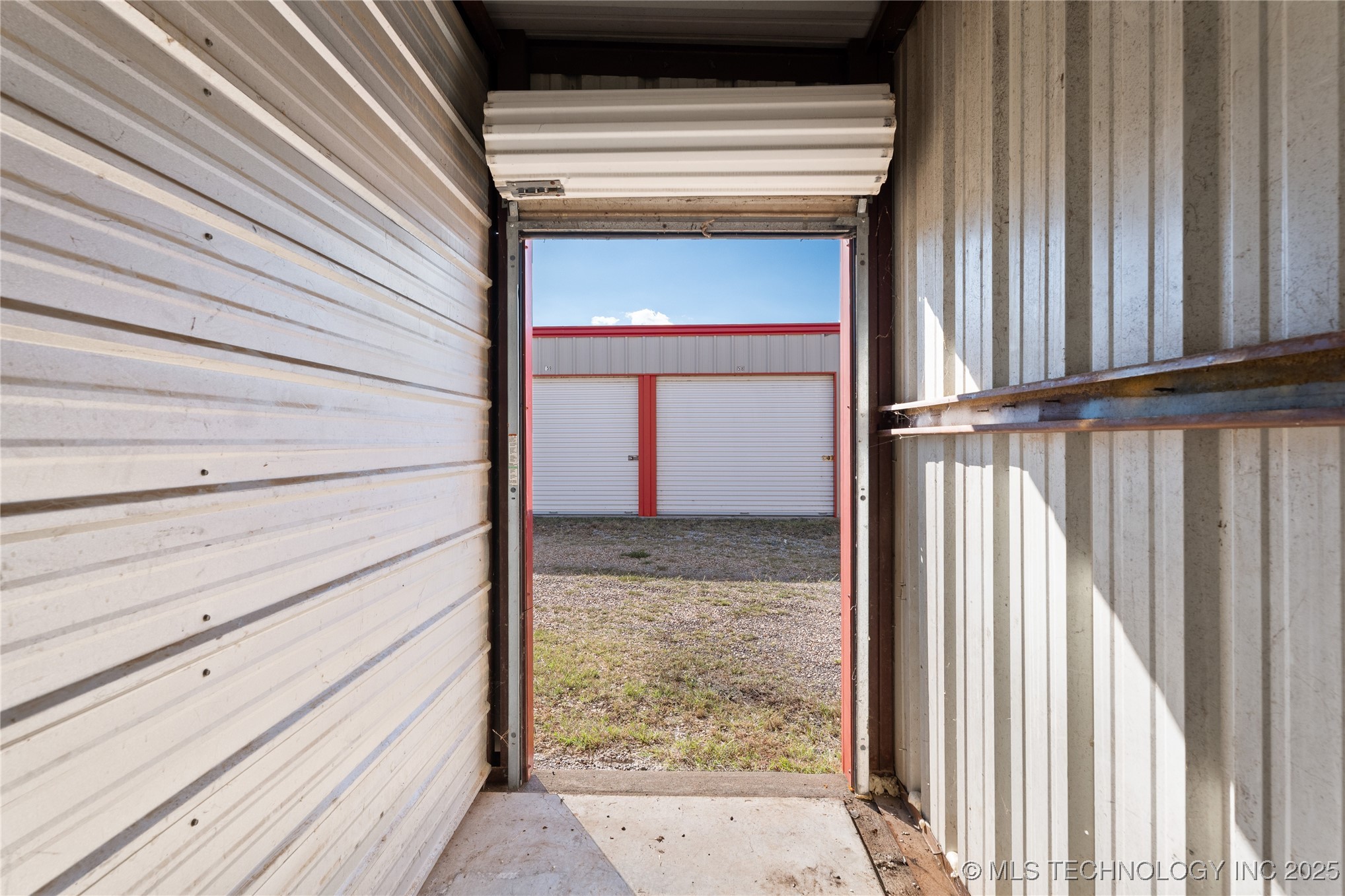 18753 S 100 Highway Webbers Falls OK 74470