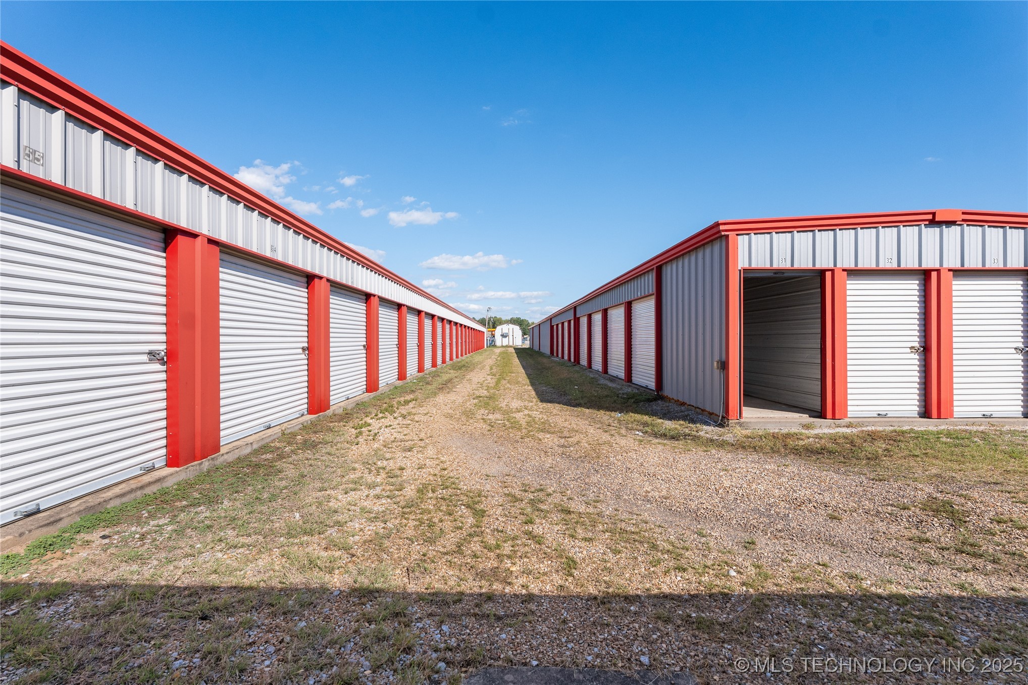 18753 S 100 Highway Webbers Falls OK 74470