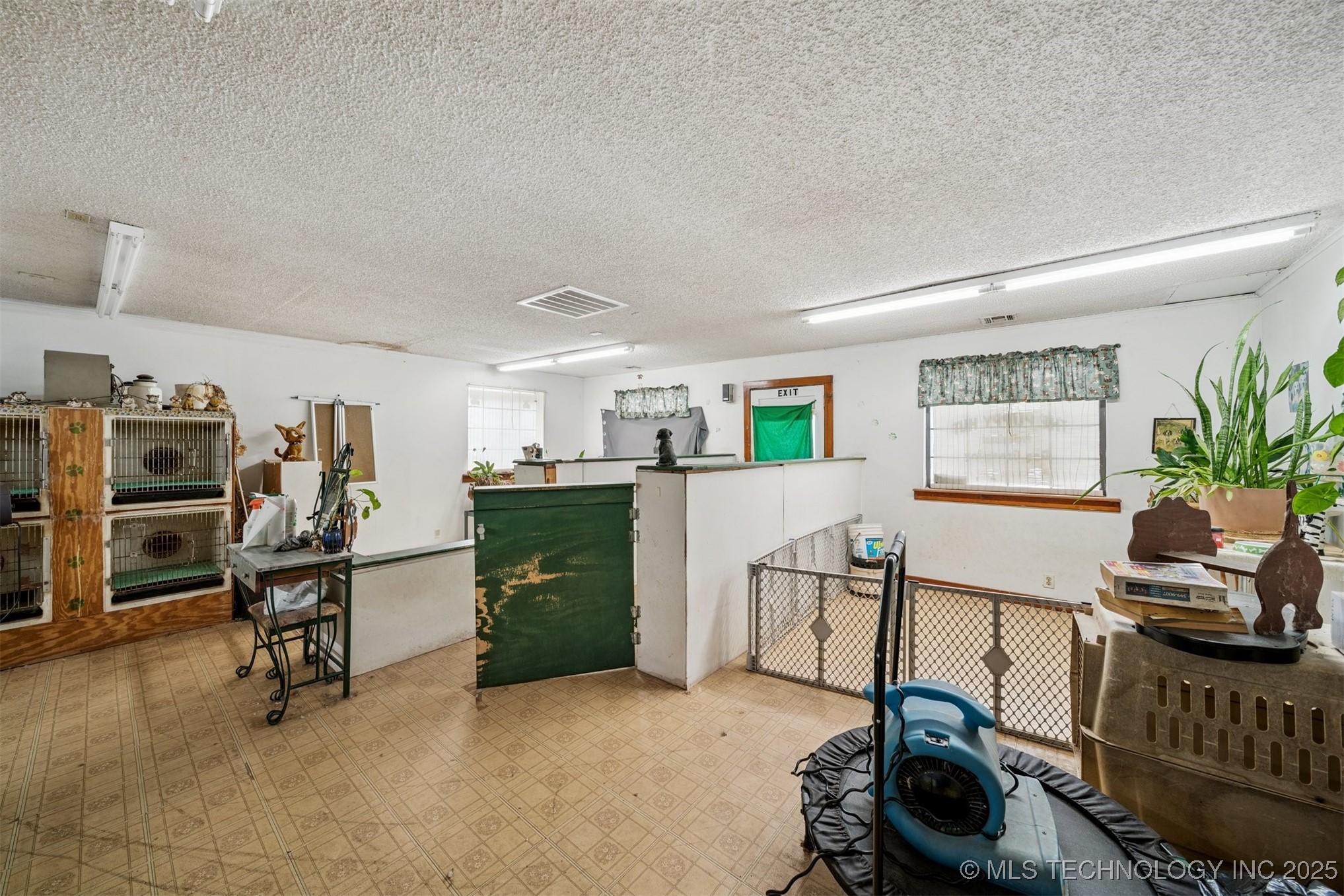 222 N Highway 69 Chouteau OK 74337