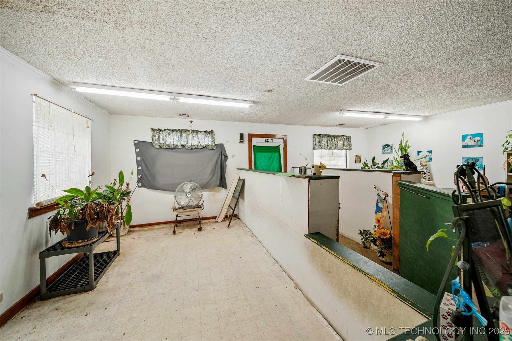 222 N Highway 69 Chouteau OK 74337