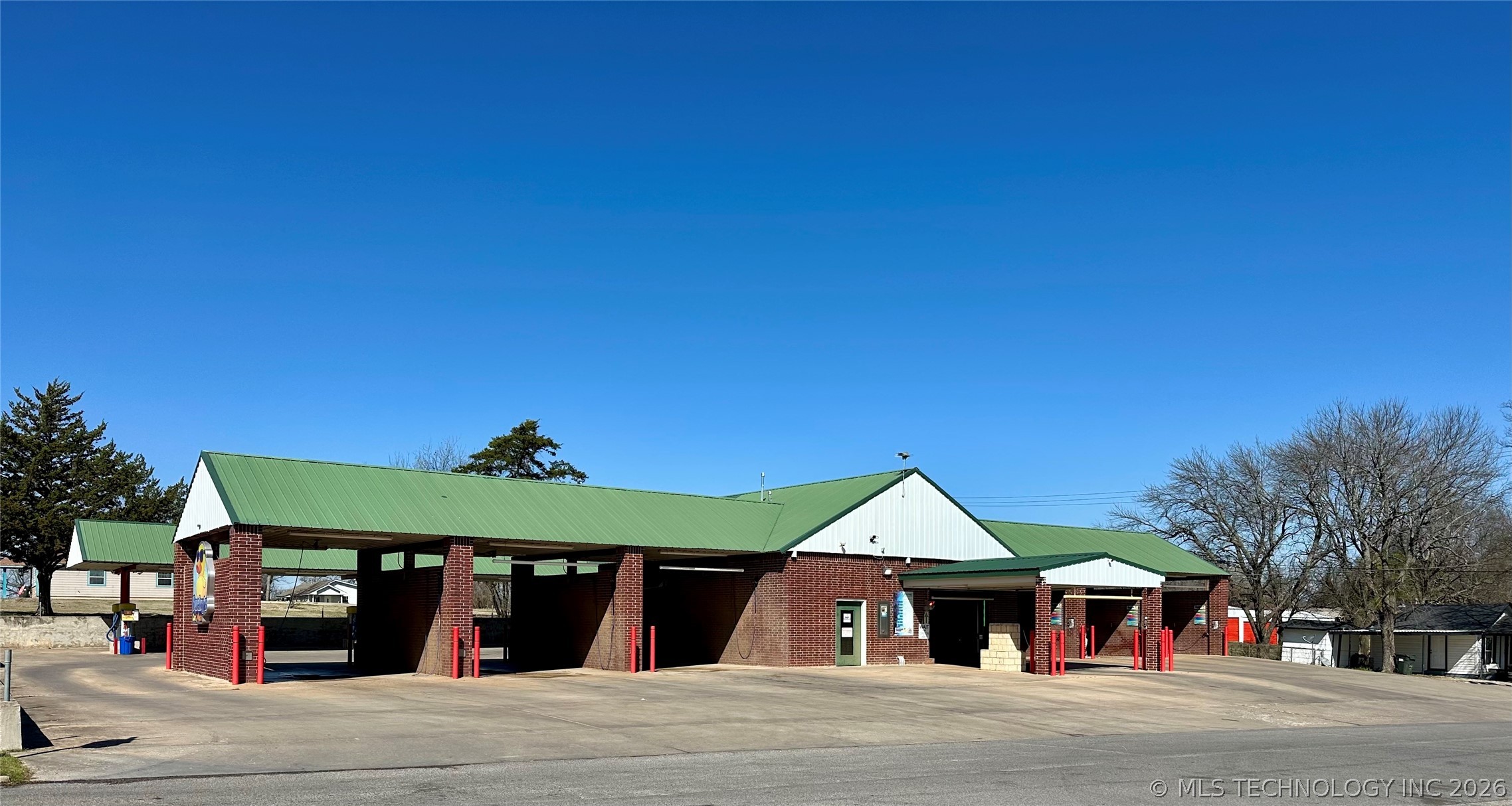 900 W 17th Sulphur OK 73086