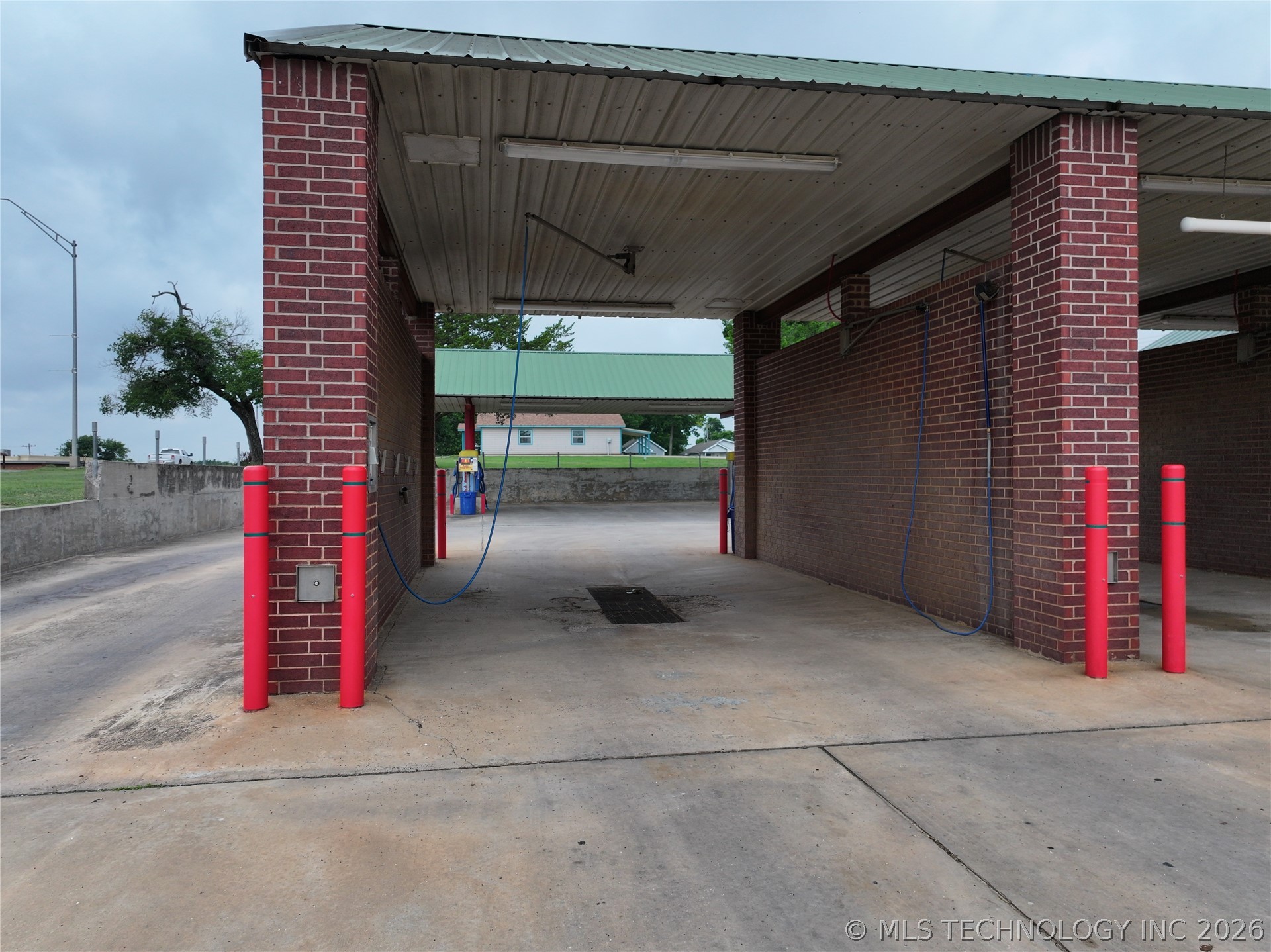 900 W 17th Sulphur OK 73086