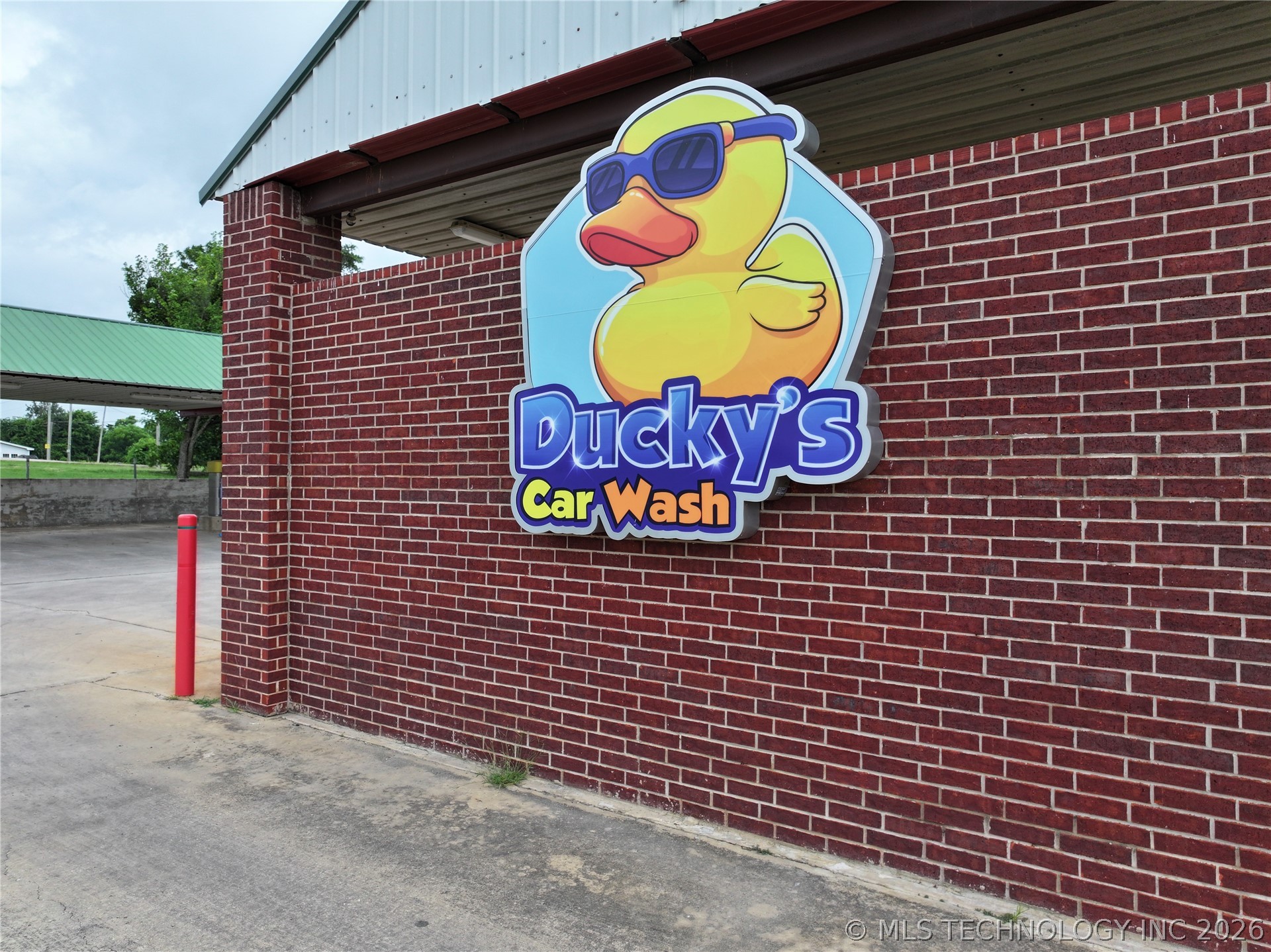 900 W 17th Sulphur OK 73086