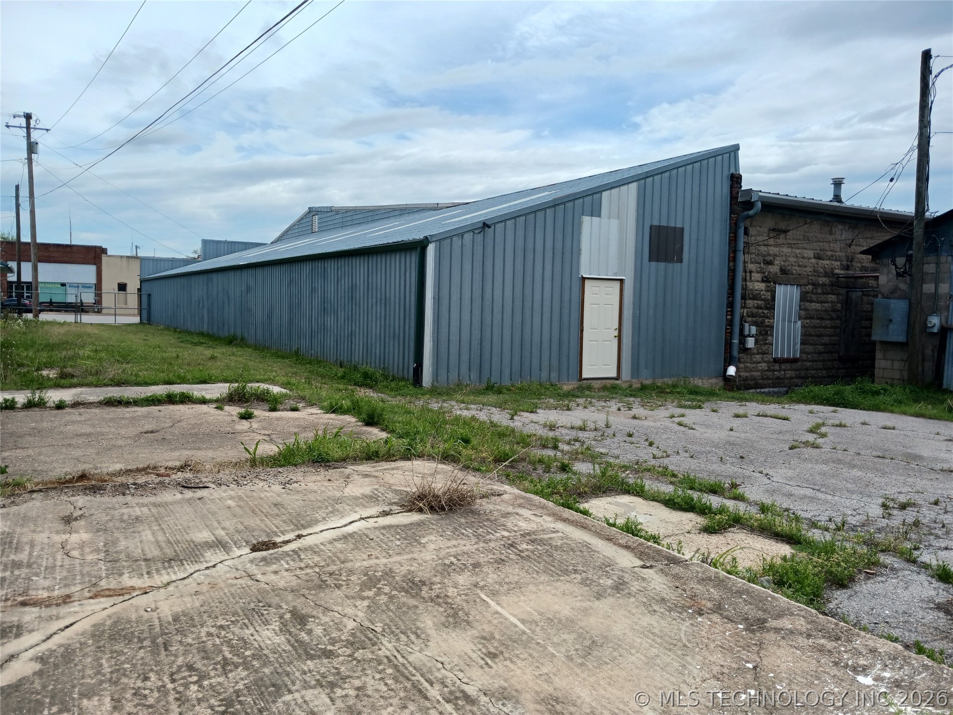 125 N Main Street Wagoner OK 74467