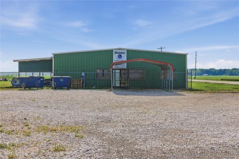 13599 E Highway 64 Highway Webbers Falls OK 74470