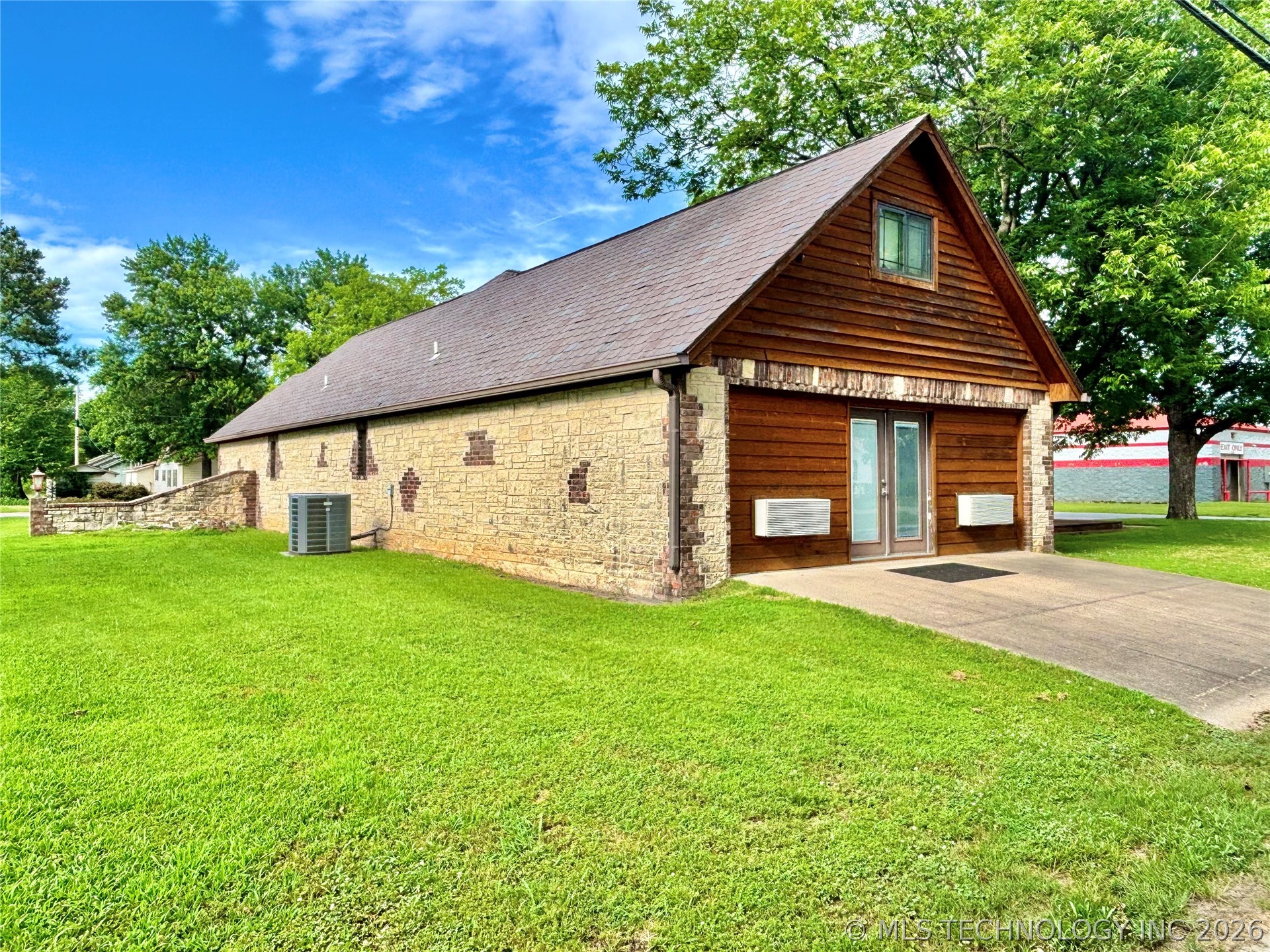 502 W Main Street Stigler OK 74462