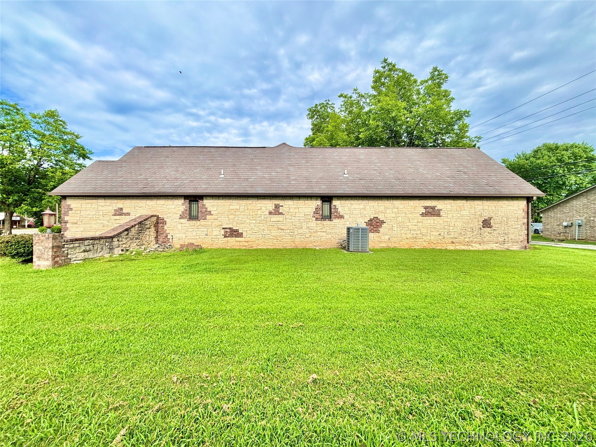 502 W Main Street Stigler OK 74462