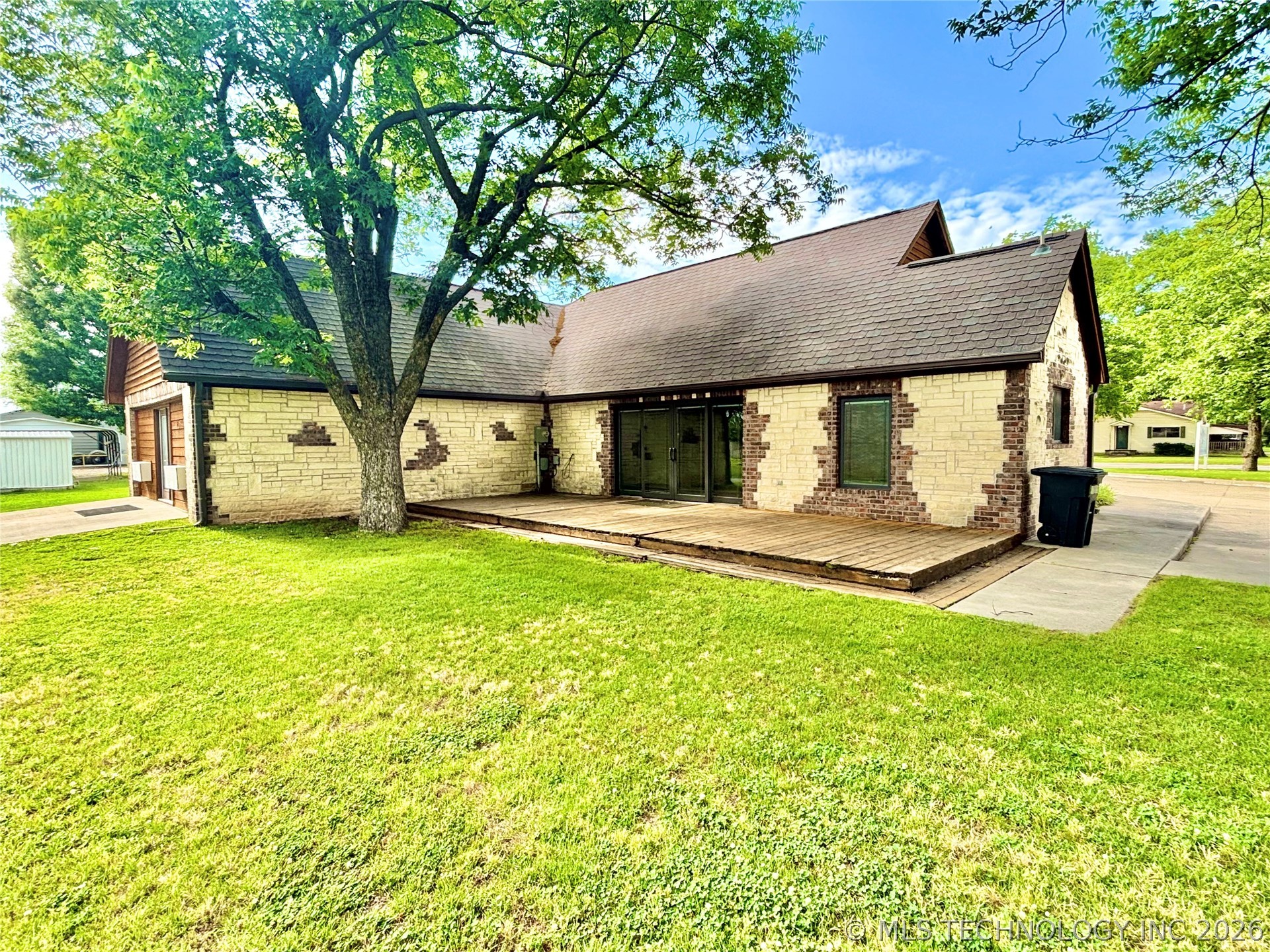 502 W Main Street Stigler OK 74462