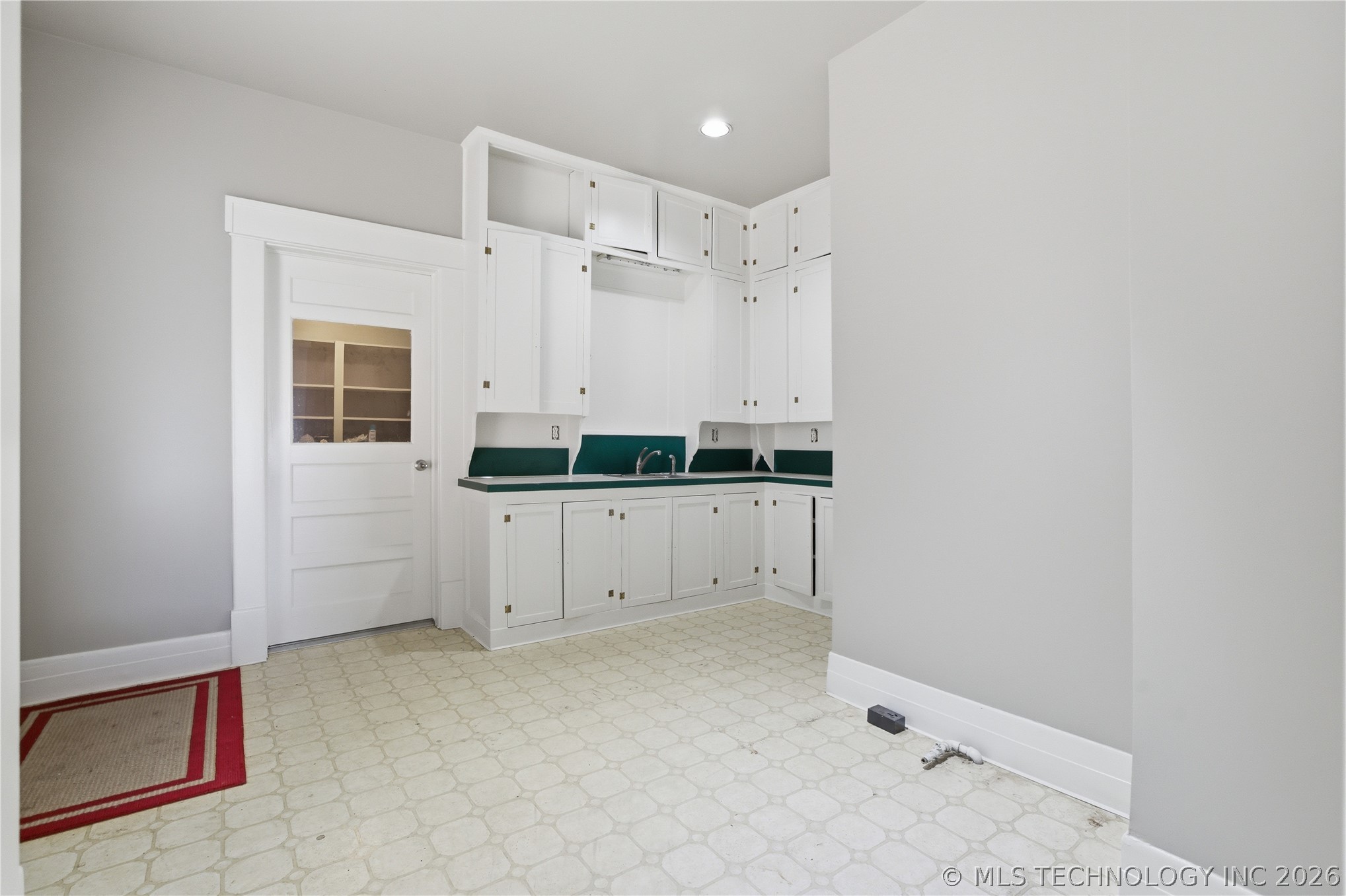 1207 S Carson Avenue Tulsa OK 74119