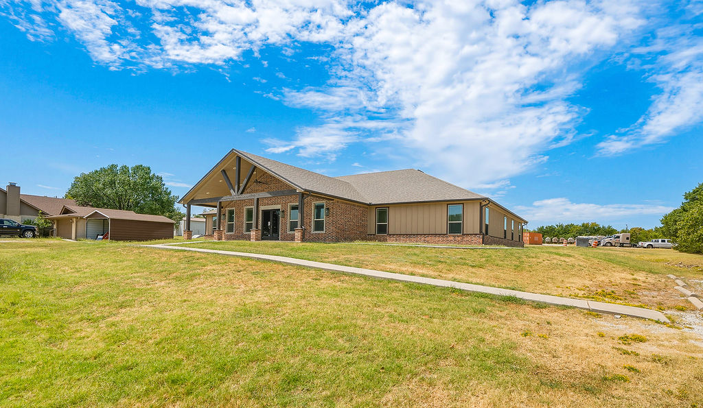 625 N Main Street Ada OK 74820