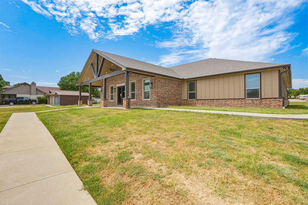 625 N Main Street Ada OK 74820