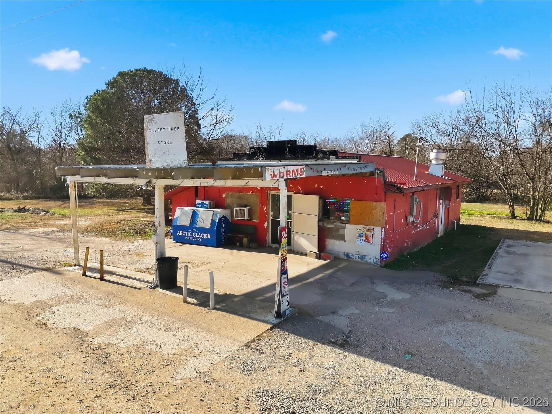 87792 Highway 59 Stilwell OK 74960