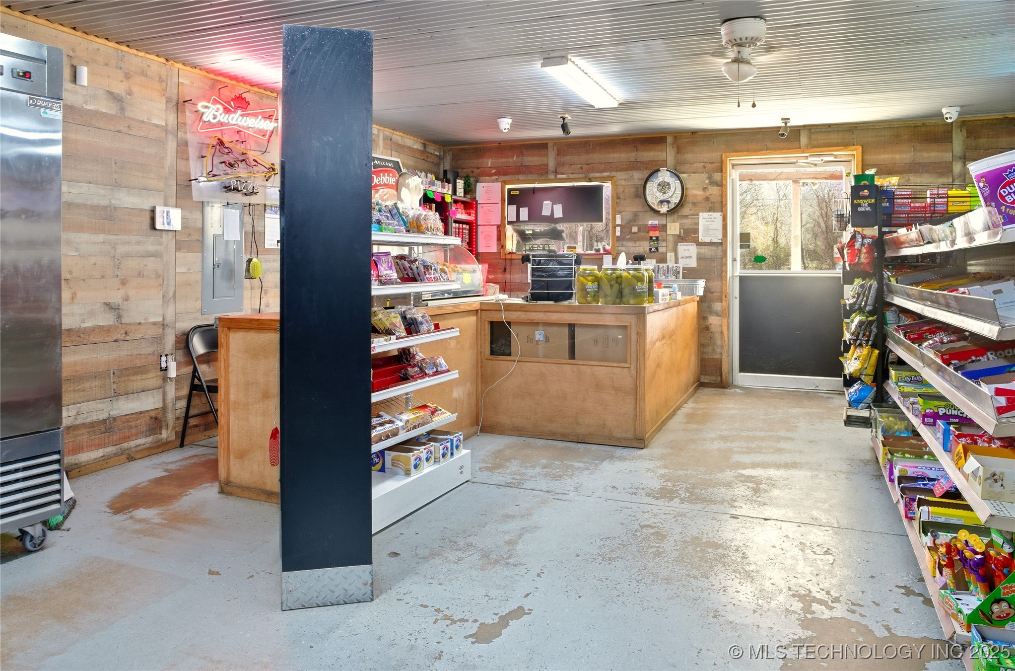 87792 Highway 59 Stilwell OK 74960