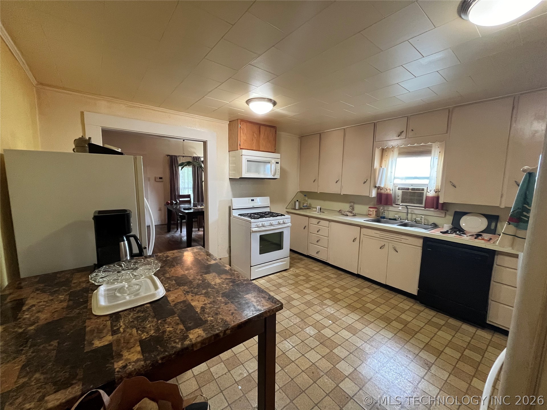 610 W Washington Avenue Krebs OK 74554