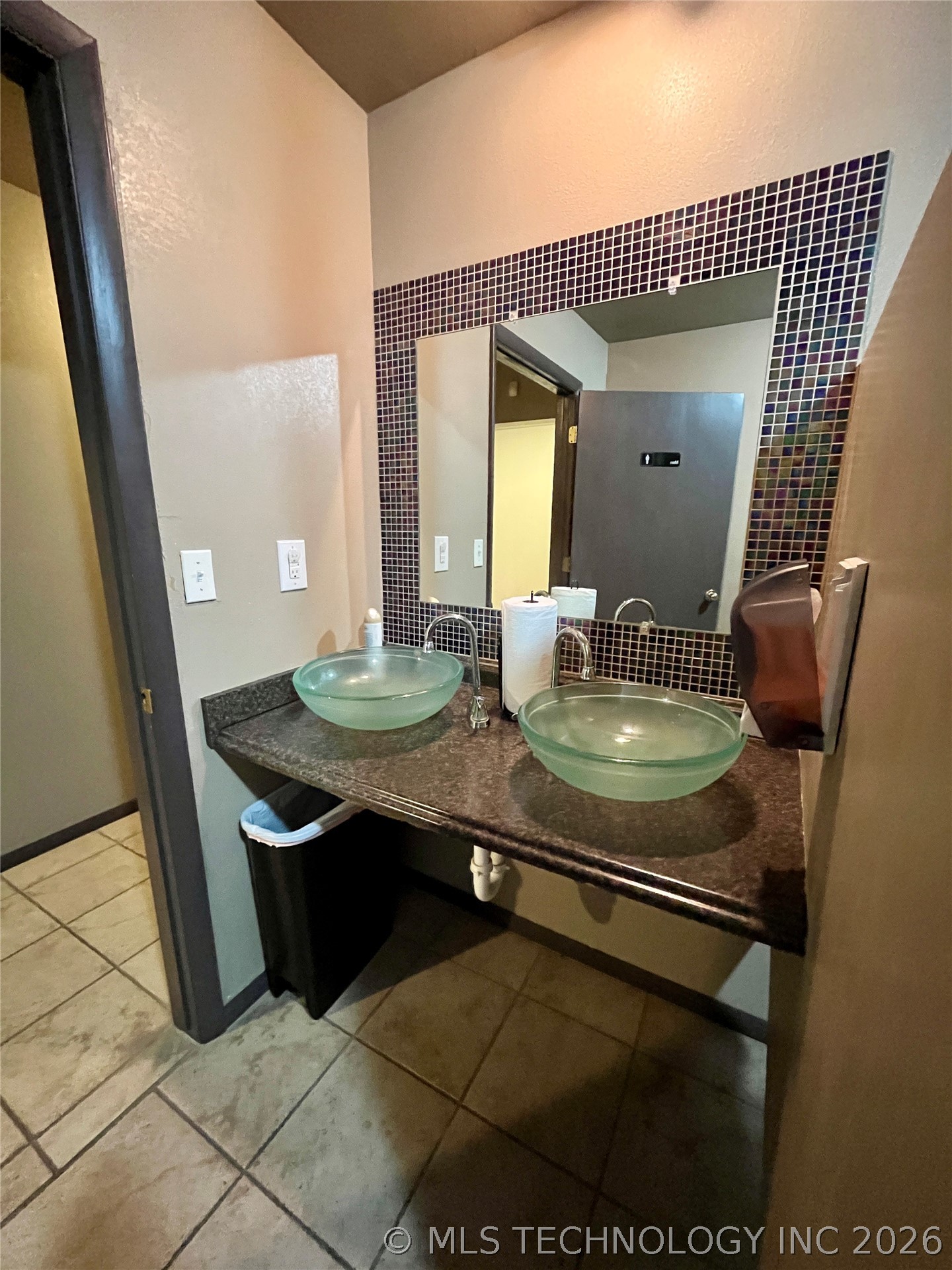 2710 S Cherokee Drive Muskogee OK 74403