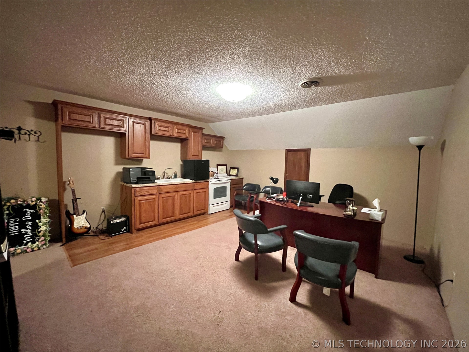 2710 S Cherokee Drive Muskogee OK 74403