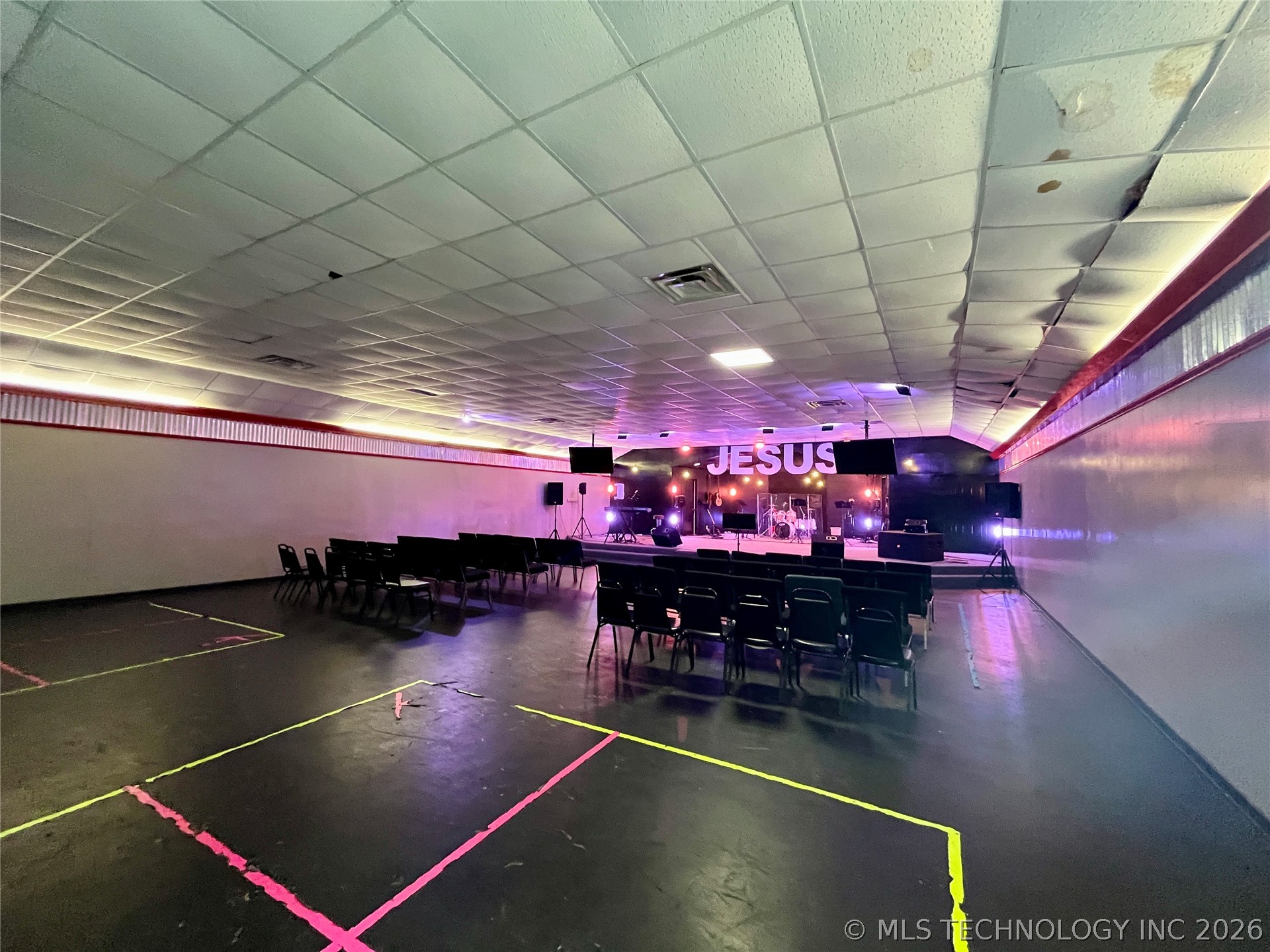 2710 S Cherokee Drive Muskogee OK 74403