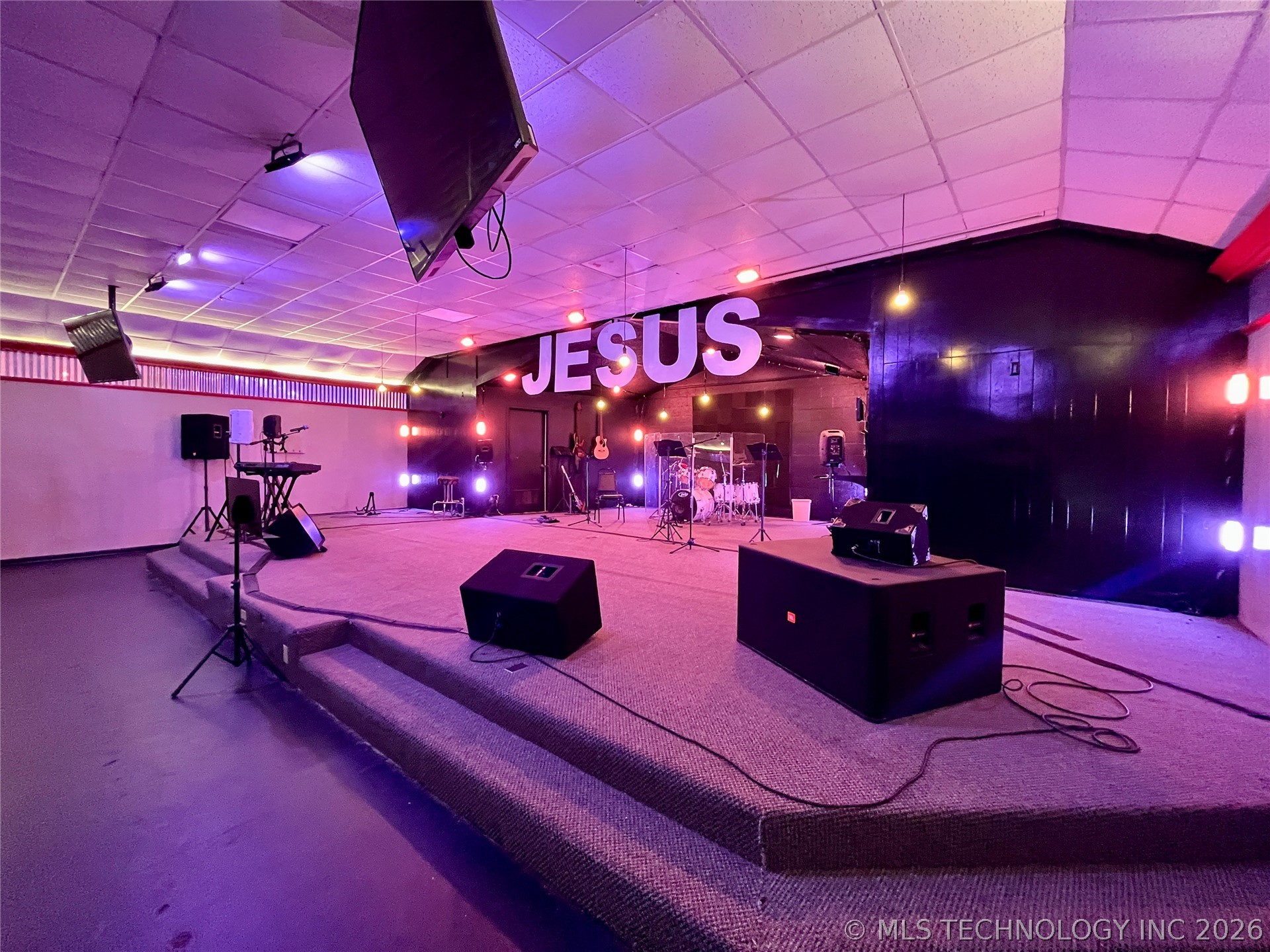 2710 S Cherokee Drive Muskogee OK 74403