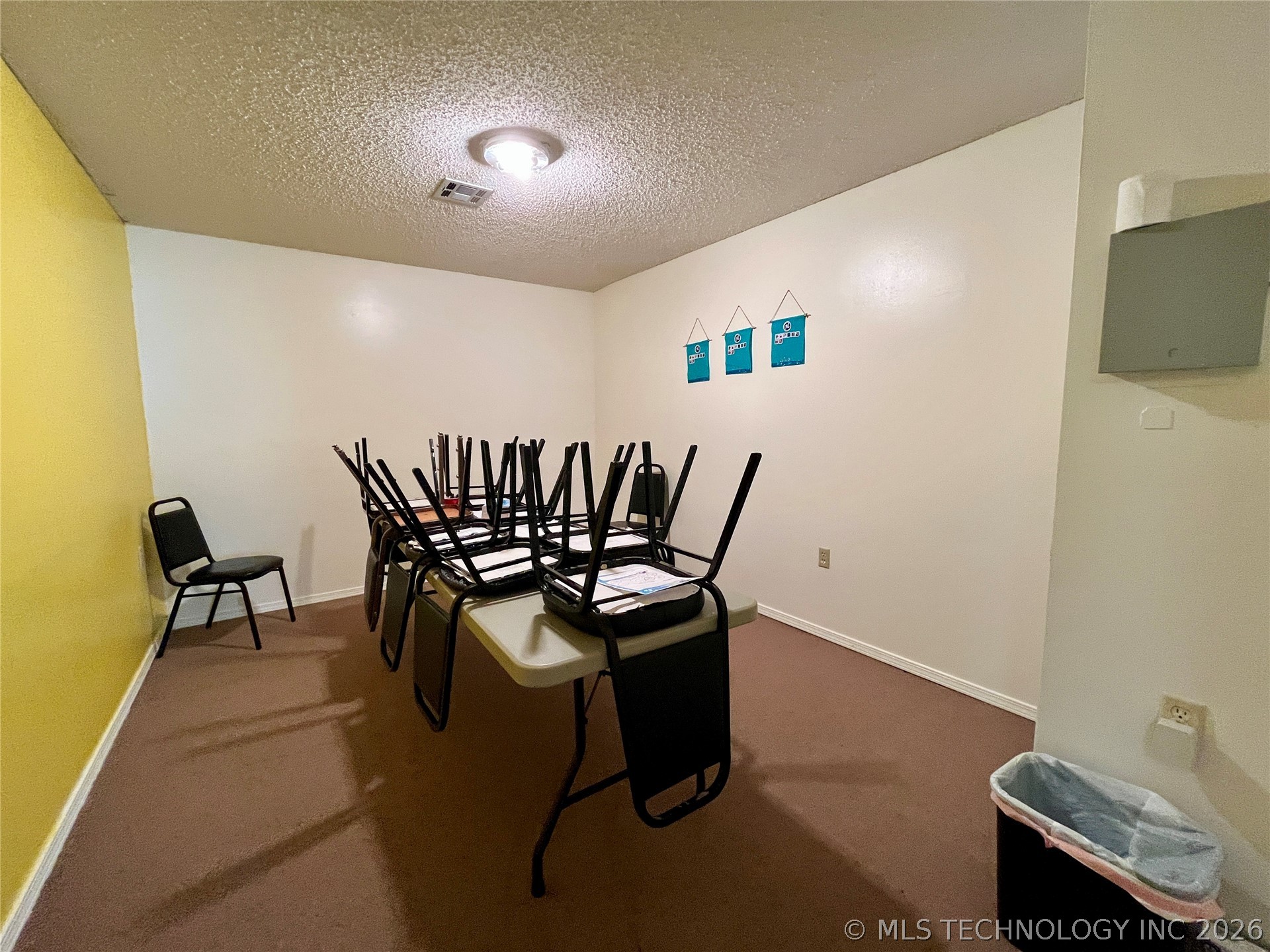 2710 S Cherokee Drive Muskogee OK 74403