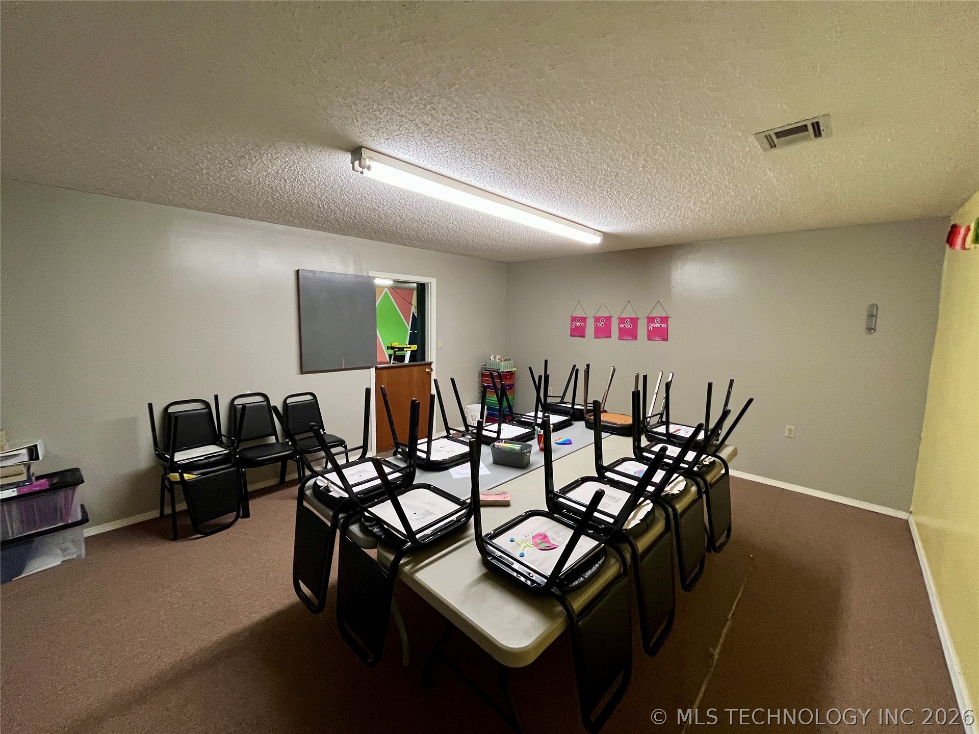 2710 S Cherokee Drive Muskogee OK 74403